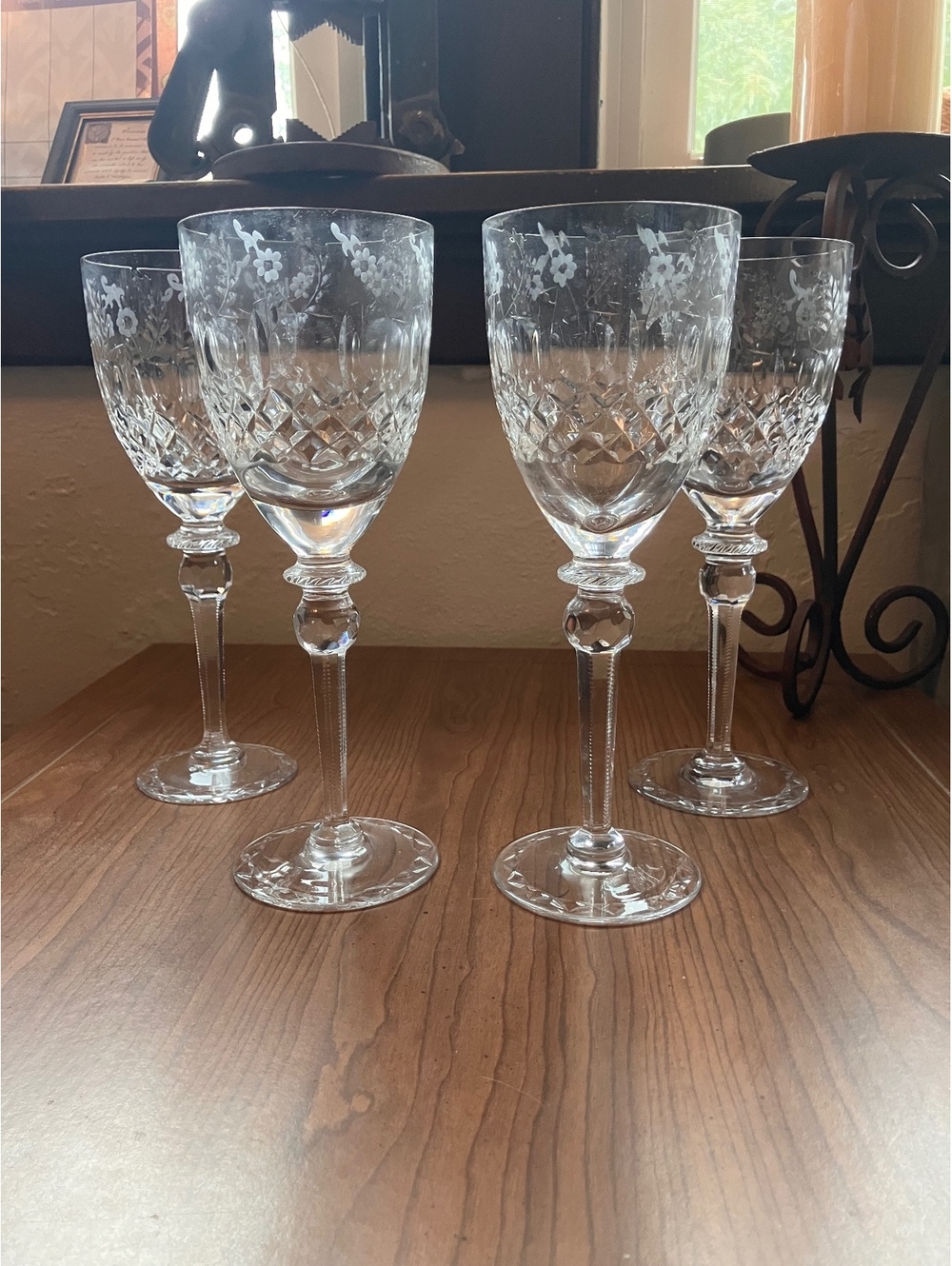 Set of 4 Vintage Etched Crystal Wine Glasses [COPY]